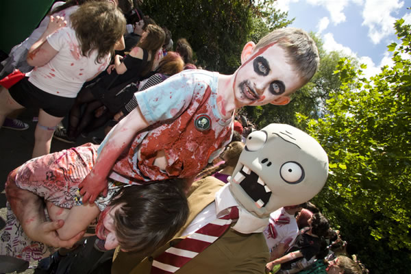 「Dublin Zombie Walk 2011」